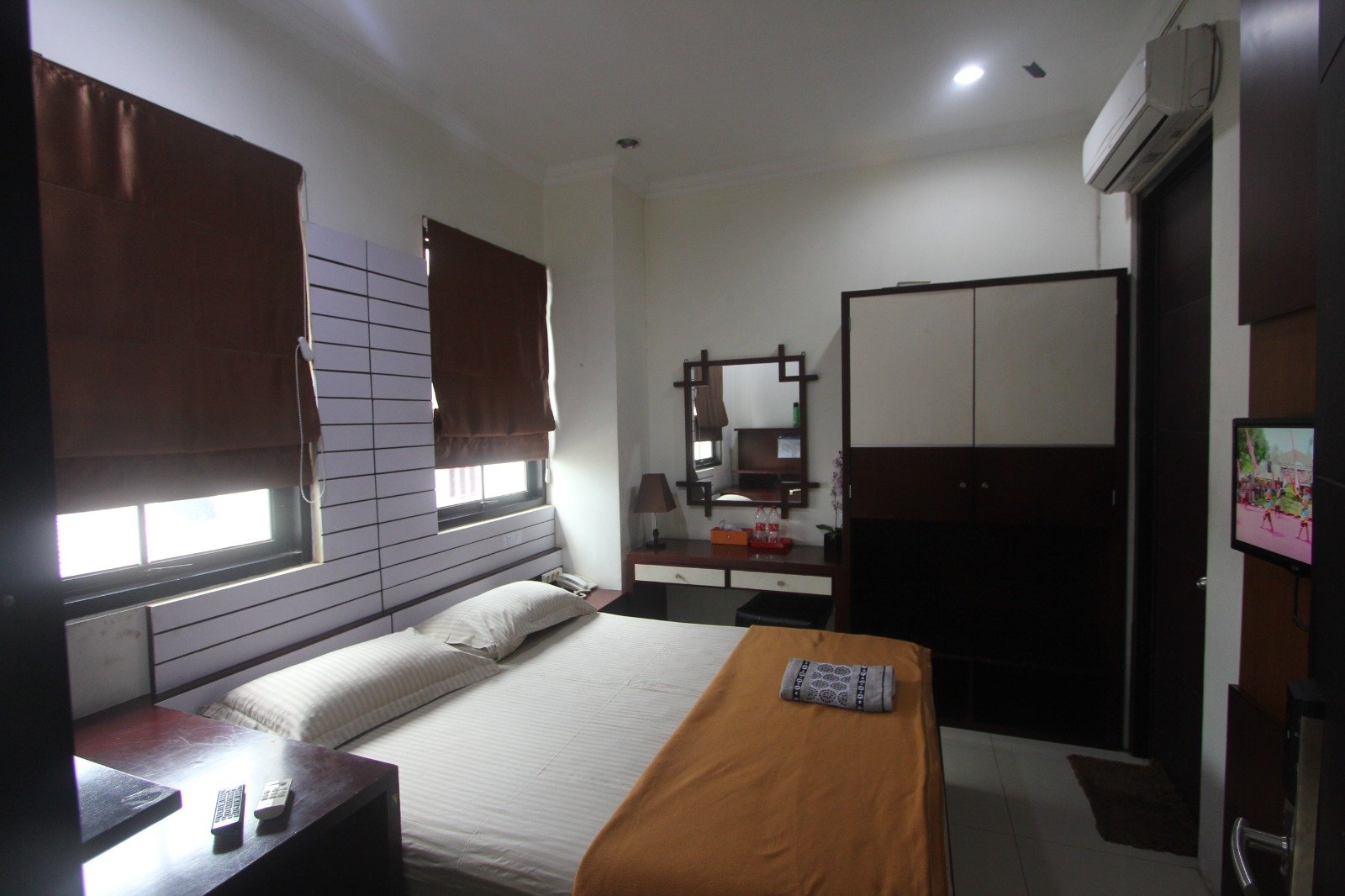kamar-standar